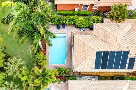 123 Via Castilla Jupiter FL 33458