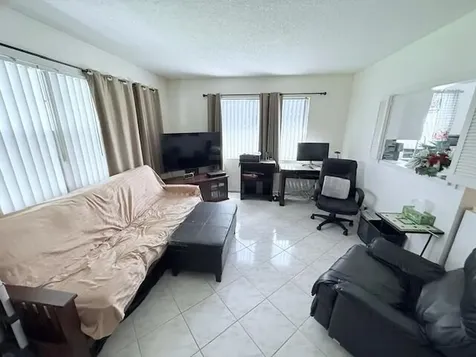 41 Upminster B Crescent Deerfield Beach FL 33442
