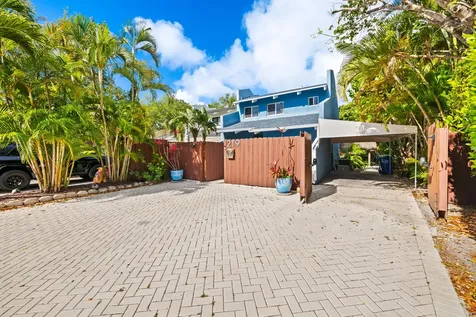 219 NE 17th Avenue Fort Lauderdale FL 33301