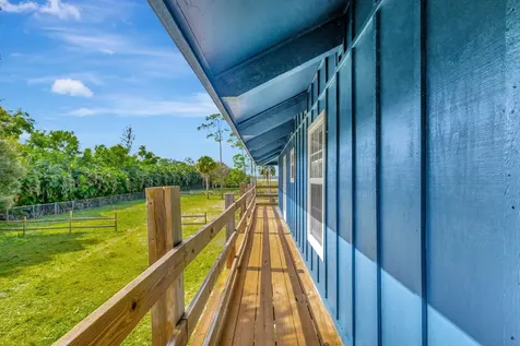 18301 Murray Lane Loxahatchee FL 33470