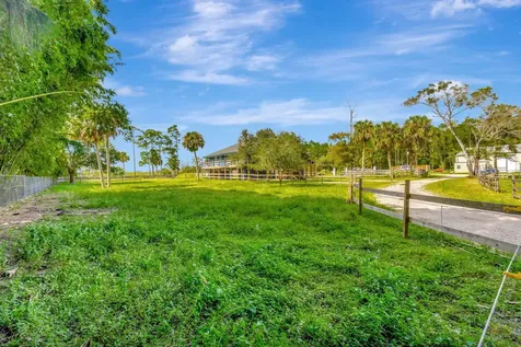 18301 Murray Lane Loxahatchee FL 33470