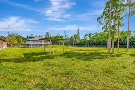 18301 Murray Lane Loxahatchee FL 33470