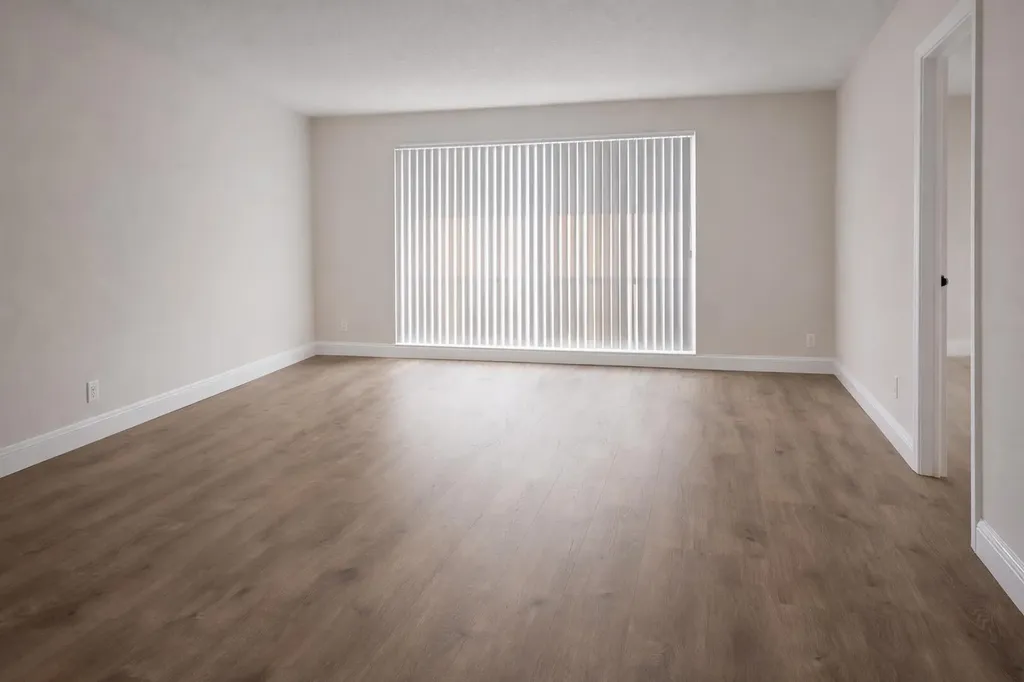 541 NE 48th Street Boca Raton FL 33431