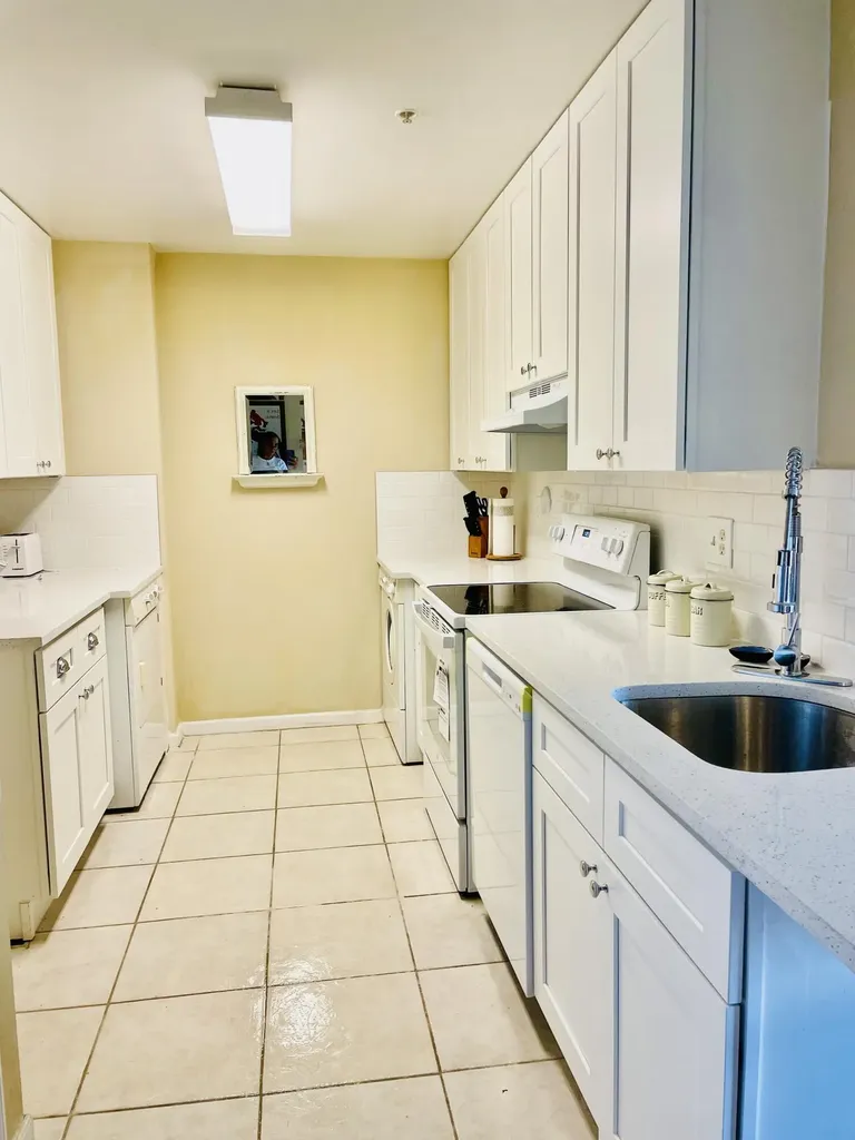 2060 Greenview Shores Boulevard Wellington FL 33414
