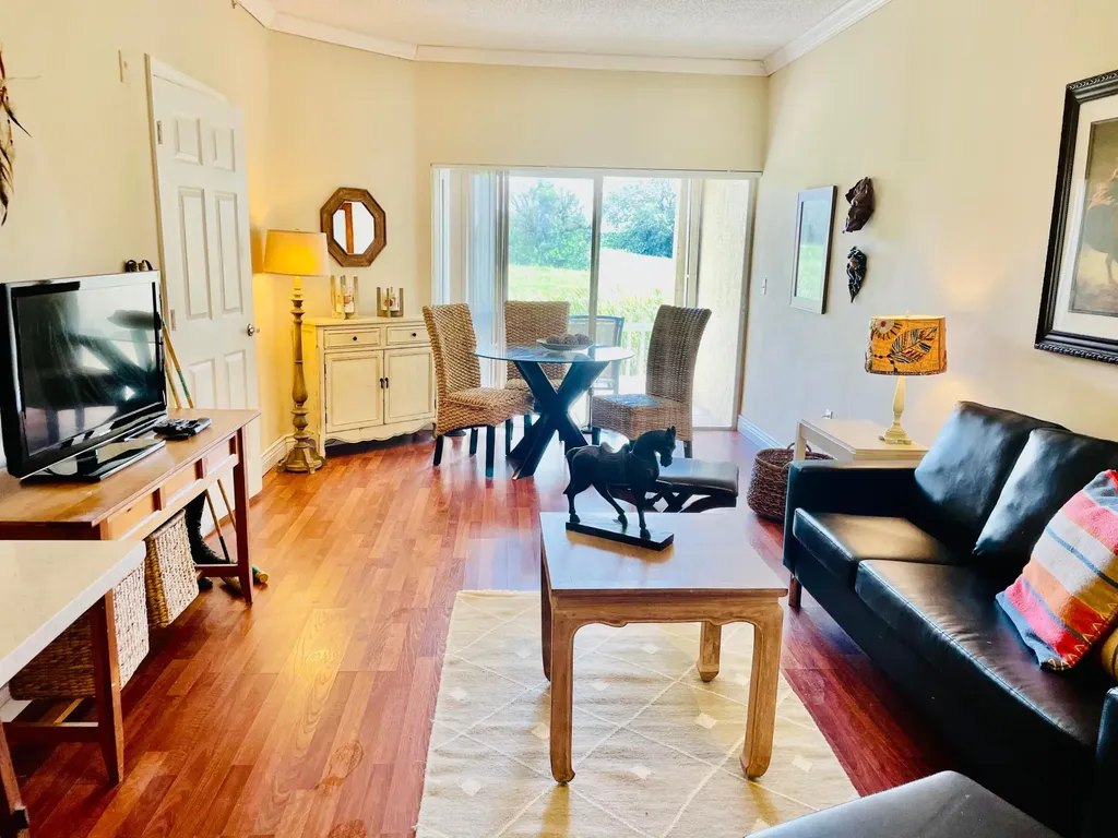 2060 Greenview Shores Boulevard Wellington FL 33414