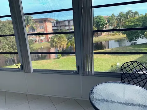 2800 NW 47th Terrace Lauderdale Lakes FL 33313