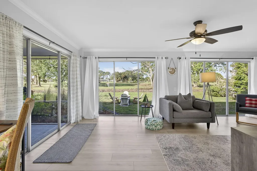 2948 SE Treasure Island Road Port St Lucie FL 34952