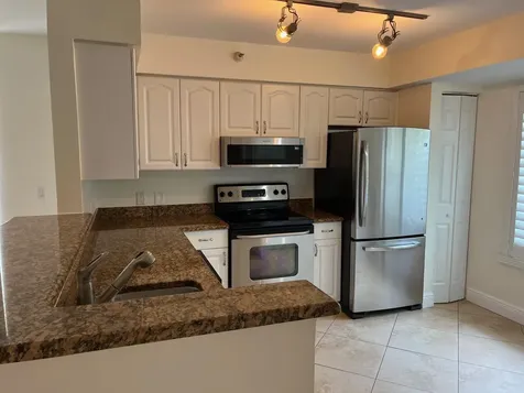 103 Yacht Club Way Hypoluxo FL 33462