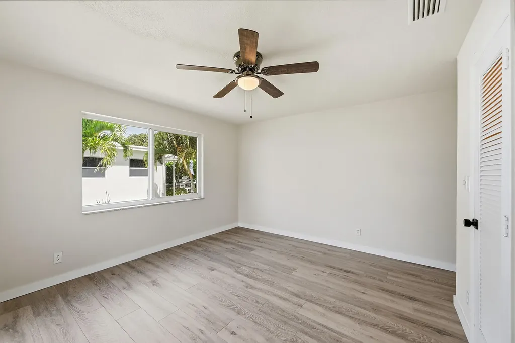 2631 W Golf Boulevard Pompano Beach FL 33064