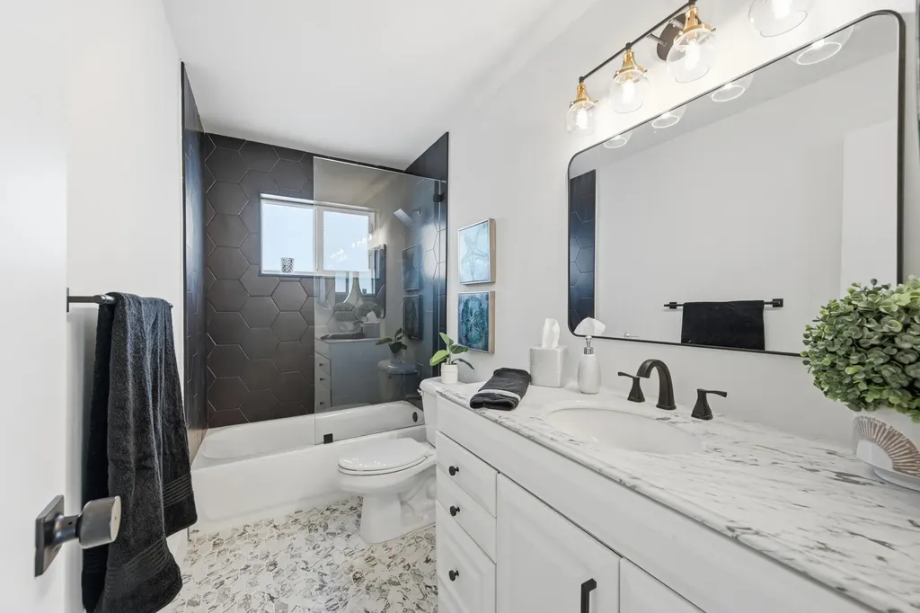 2631 W Golf Boulevard Pompano Beach FL 33064