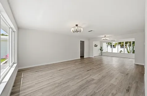 2631 W Golf Boulevard Pompano Beach FL 33064