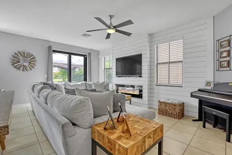 5024 Laurel Oak Drive Riviera Beach FL 33410