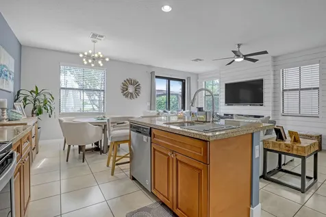 5024 Laurel Oak Drive Riviera Beach FL 33410