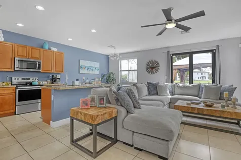 5024 Laurel Oak Drive Riviera Beach FL 33410