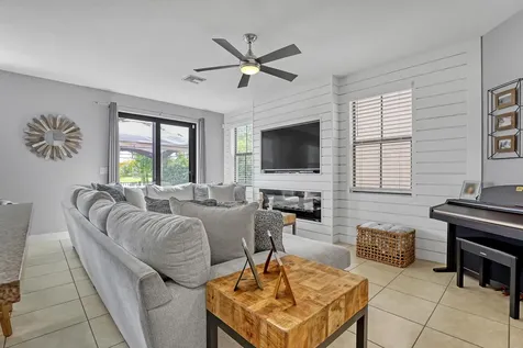5024 Laurel Oak Drive Riviera Beach FL 33410