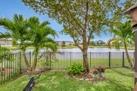 5024 Laurel Oak Drive Riviera Beach FL 33410
