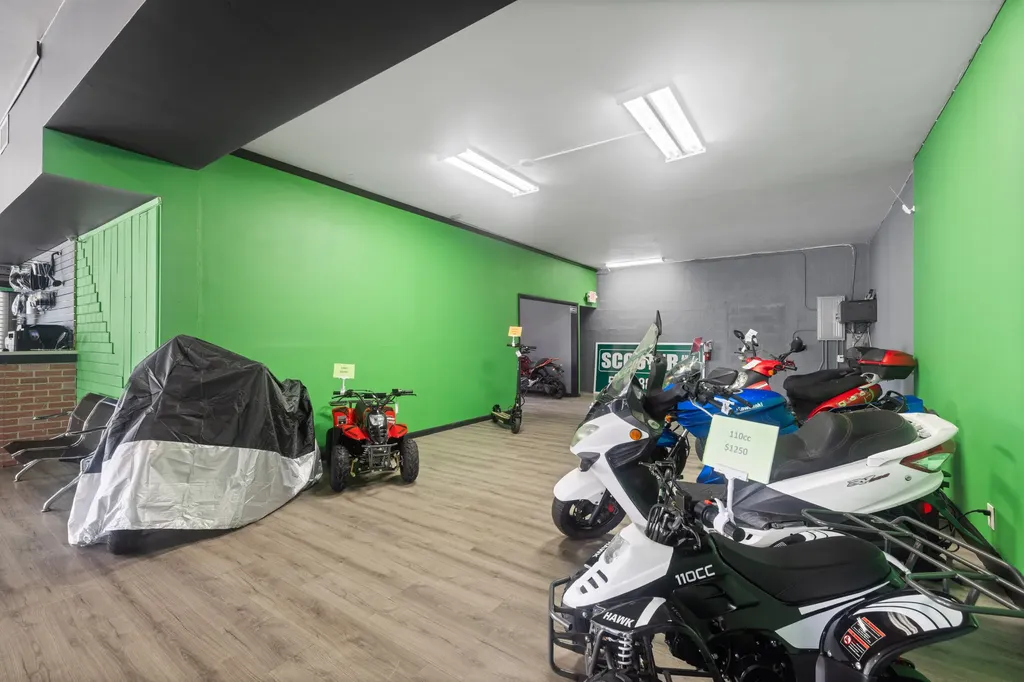 1914 N Dixie Highway Lake Worth Beach FL 33460