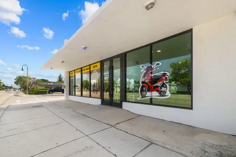 1914 N Dixie Highway Lake Worth Beach FL 33460