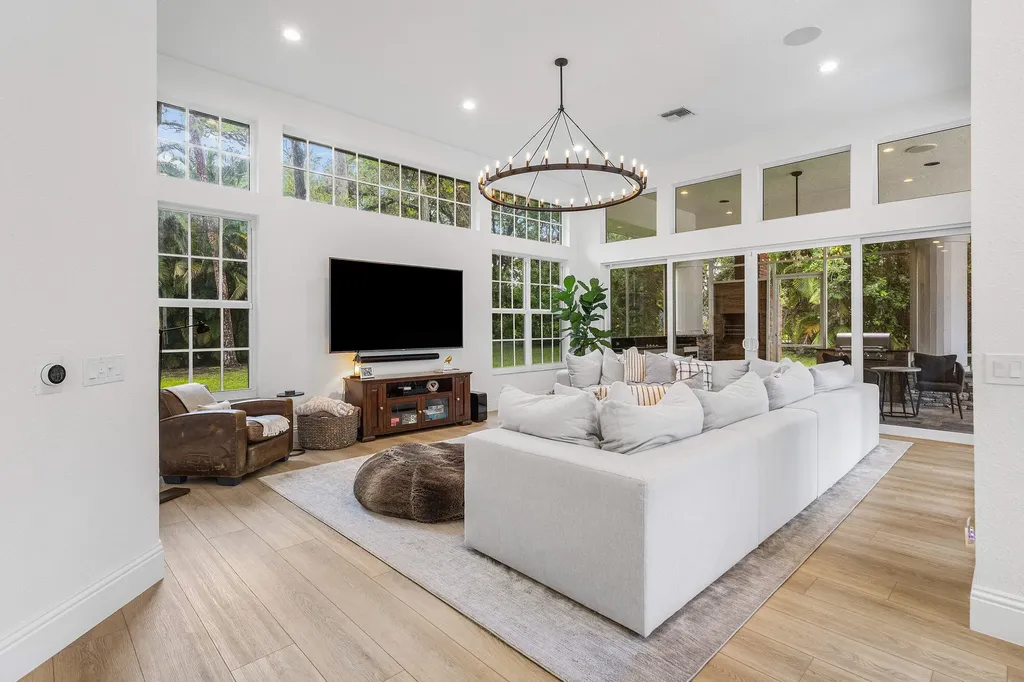 5980 NW 81st Terrace Parkland FL 33067
