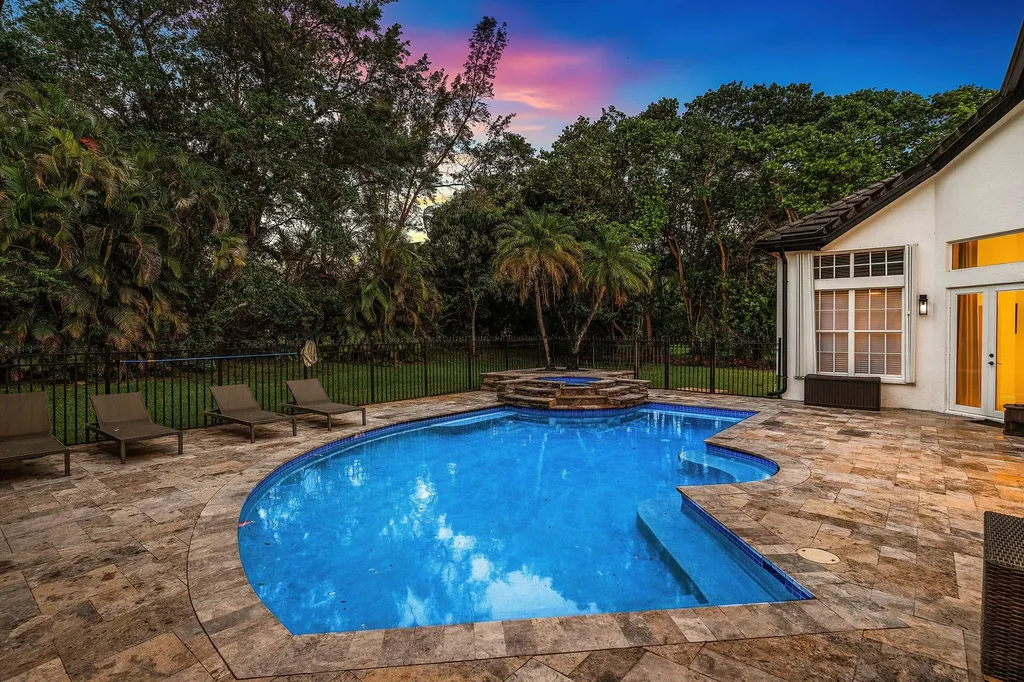 5980 NW 81st Terrace Parkland FL 33067