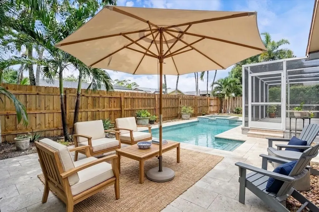 22707 SW 64th Way Boca Raton FL 33428