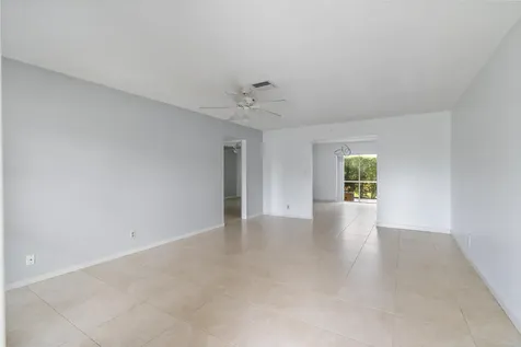22707 SW 64th Way Boca Raton FL 33428
