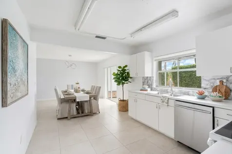 22707 SW 64th Way Boca Raton FL 33428