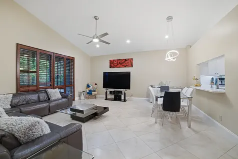 7625 Forest Green Lane Boynton Beach FL 33436