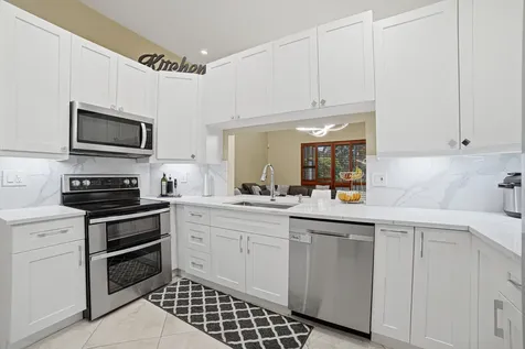 7625 Forest Green Lane Boynton Beach FL 33436