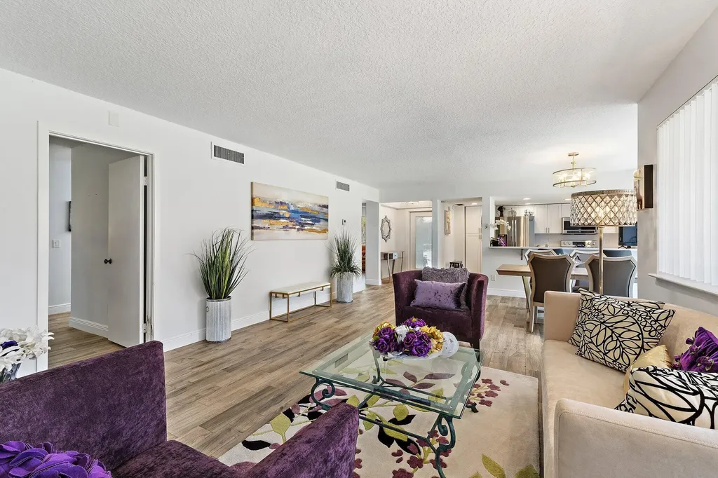 128 Brackenwood Road Palm Beach Gardens FL 33418