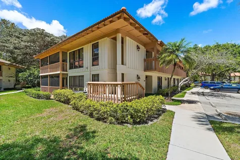 128 Brackenwood Road Palm Beach Gardens FL 33418