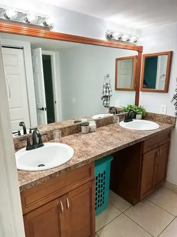 1402 Nebraska Fort Pierce FL 34950