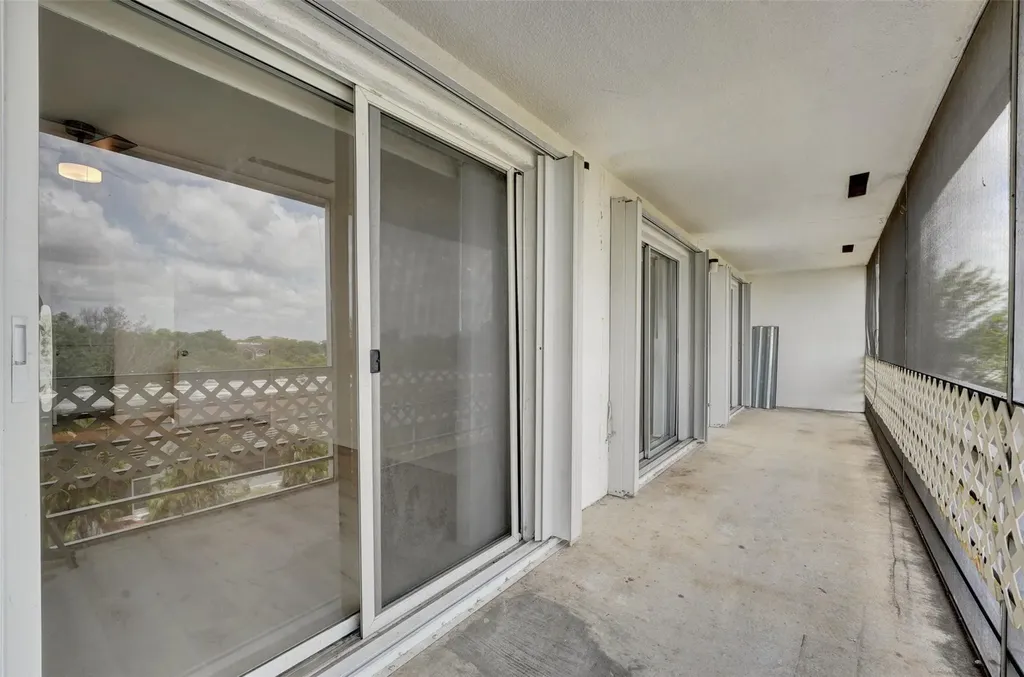 6289 Lear Drive Lake Worth FL 33462