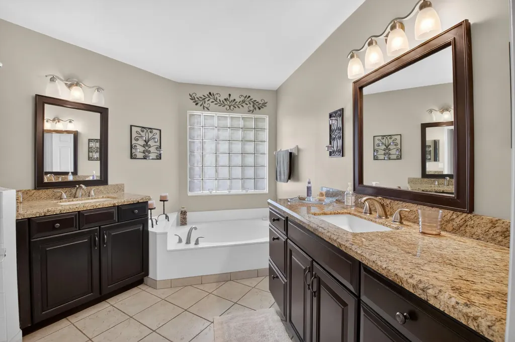 10387 Lexington Circle S Boynton Beach FL 33436