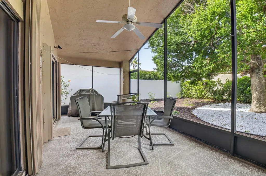 10387 Lexington Circle S Boynton Beach FL 33436