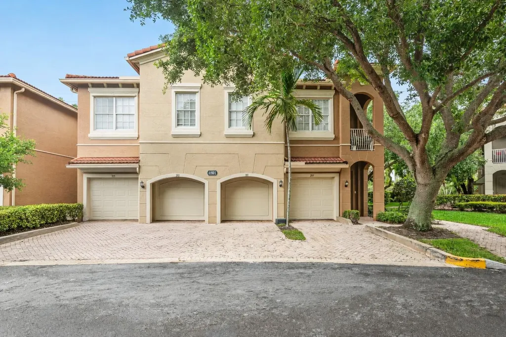 4891 Bonsai Circle Palm Beach Gardens FL 33418