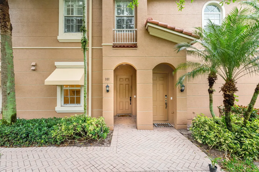 4891 Bonsai Circle Palm Beach Gardens FL 33418