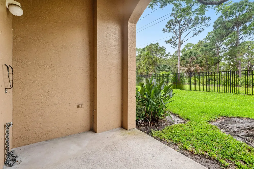 4891 Bonsai Circle Palm Beach Gardens FL 33418