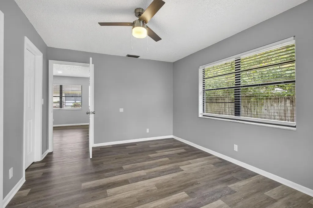 4726 Summit Boulevard West Palm Beach FL 33415