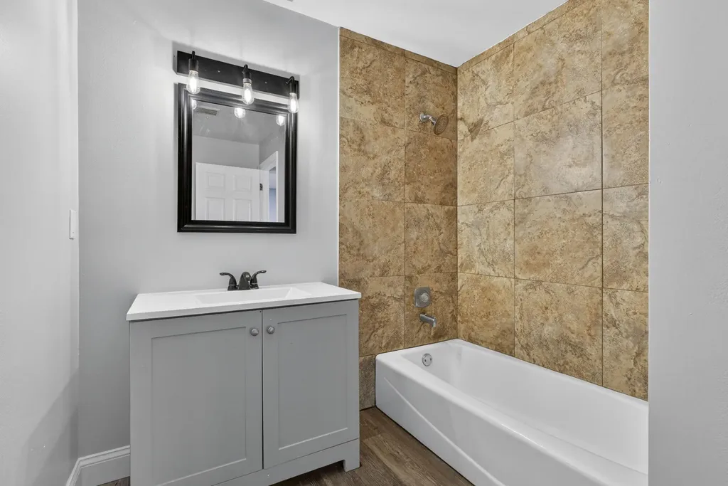 4726 Summit Boulevard West Palm Beach FL 33415