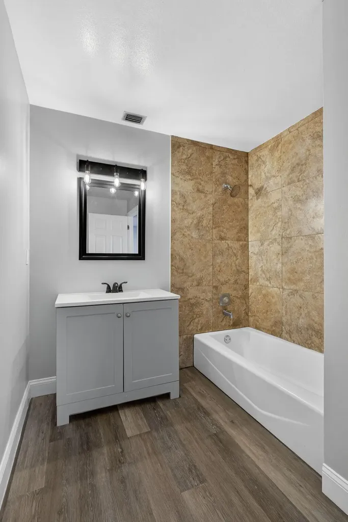 4726 Summit Boulevard West Palm Beach FL 33415