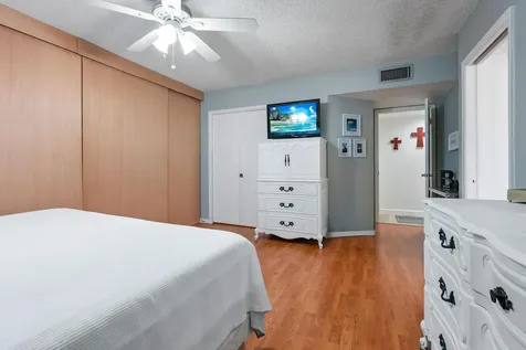 6698 10th Avenue N Greenacres FL 33467