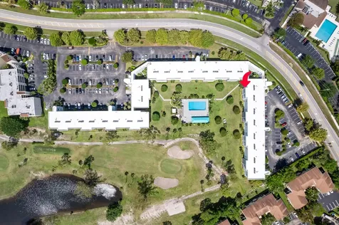 6698 10th Avenue N Greenacres FL 33467