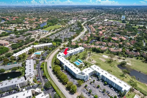 6698 10th Avenue N Greenacres FL 33467