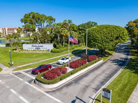 6698 10th Avenue N Greenacres FL 33467
