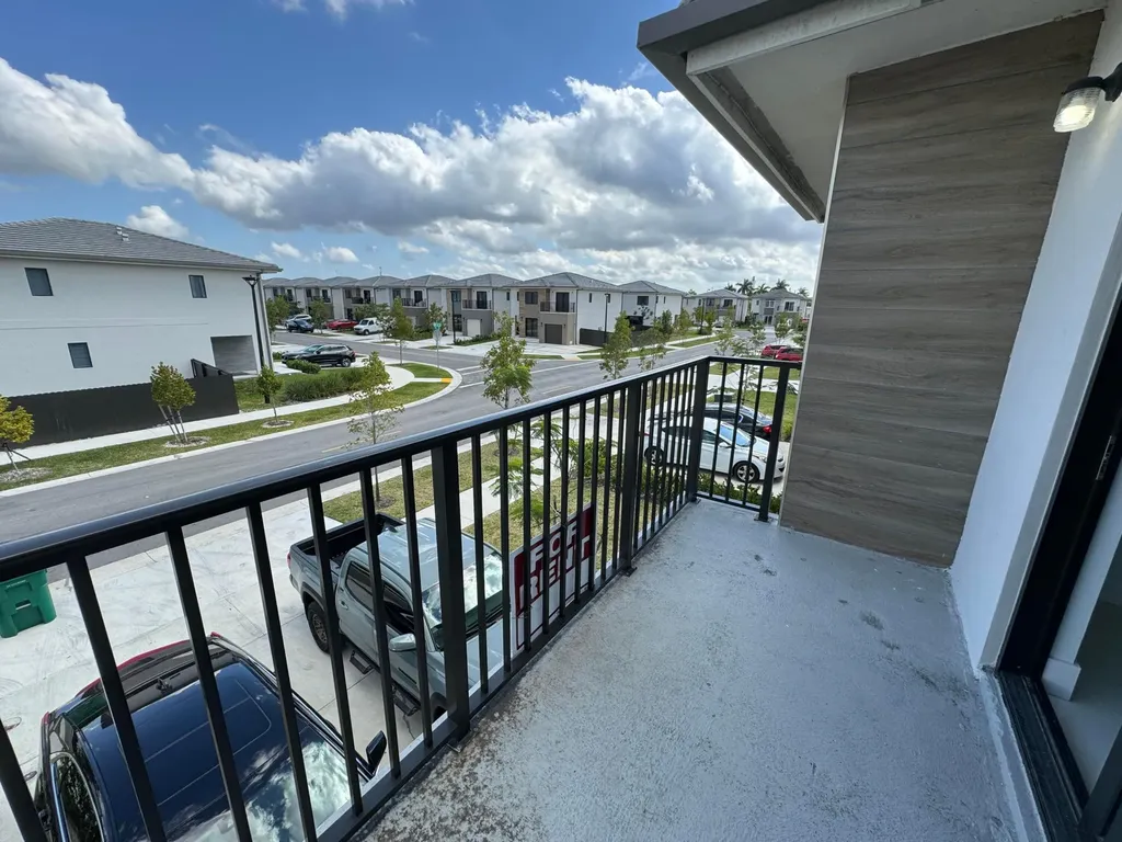 205 NW 12th Court Florida City FL 33034