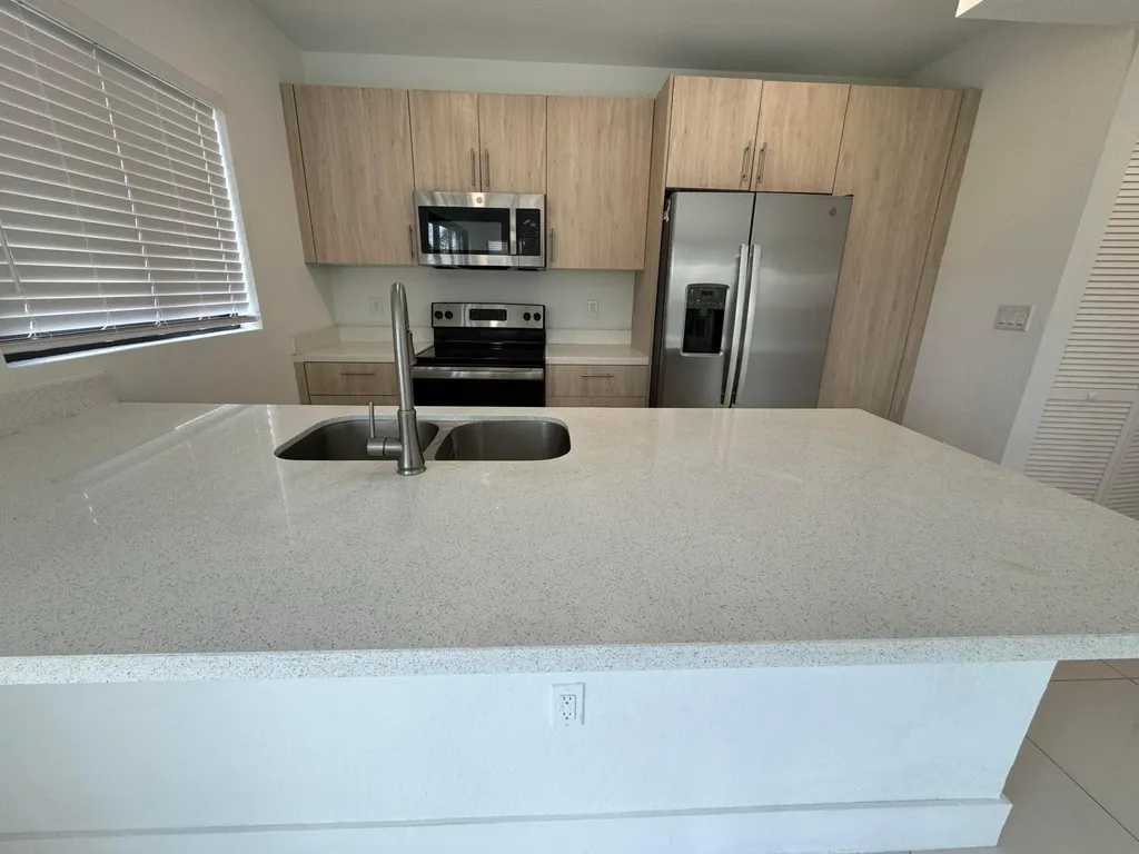 205 NW 12th Court Florida City FL 33034