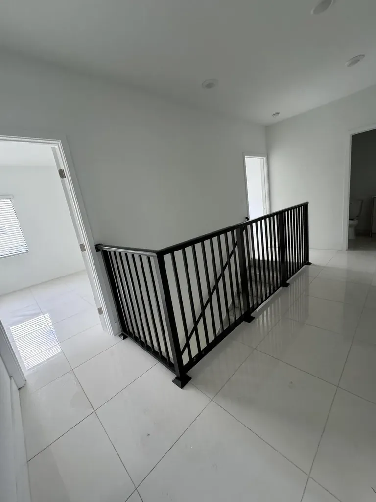 205 NW 12th Court Florida City FL 33034