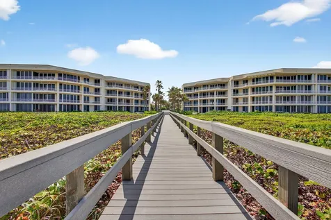 2920 SE Dune Drive Stuart FL 34996