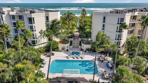 2920 SE Dune Drive Stuart FL 34996